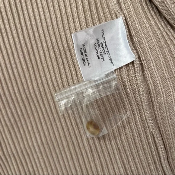 Helsa Ediva Cardigan- Size M; Like New Condition - Picture 5 of 10